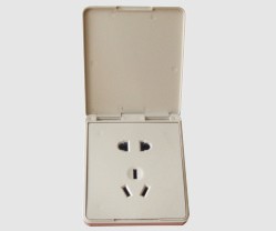 YL 011J 防水、防塵五孔插座-實(shí)驗(yàn)室配件